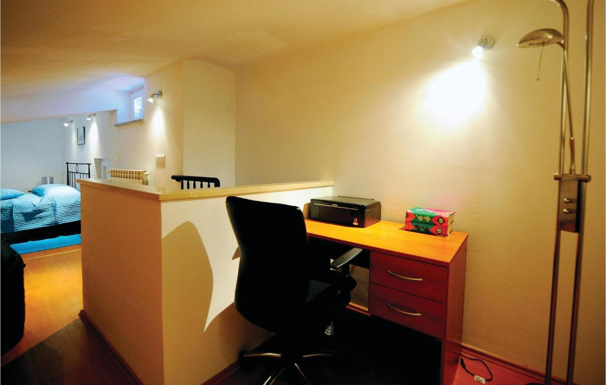 Lovely Home In Barban With Wifi Экстерьер фото