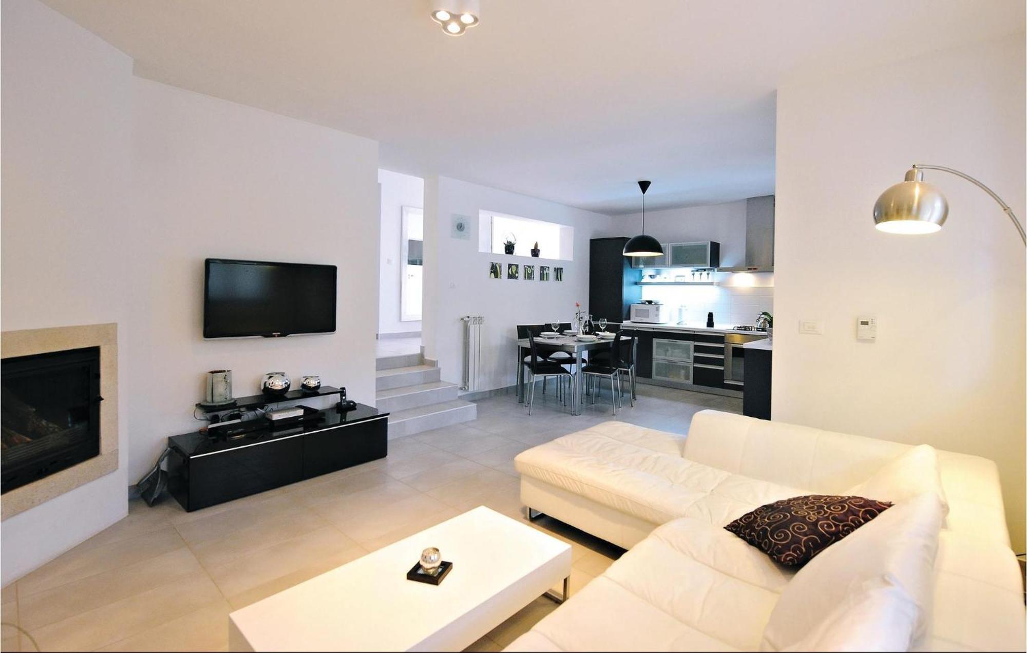 Lovely Home In Barban With Wifi Экстерьер фото
